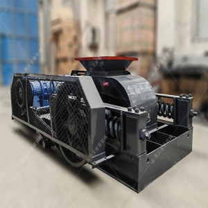 2PG1508大型對輥破碎機發貨圖片_發往廣東清遠_破碎石英砂