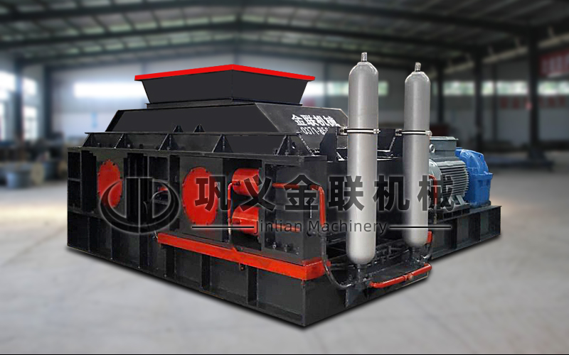 小型雙級(jí)粉碎機(jī)發(fā)貨現(xiàn)場(chǎng)_破碎煤和煤泥_山西忻州