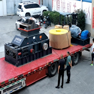 2PG1200x800型直連式對輥制砂機發往吉林