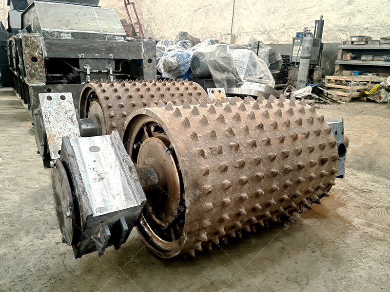 時產(chǎn)100噸齒輥破碎機(jī)廠家哪個實力強(qiáng)？