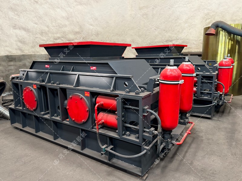 鵝卵石制砂機(jī)價(jià)格|鵝卵石制沙機(jī)設(shè)備|鵝卵石破碎機(jī)生產(chǎn)線廠家